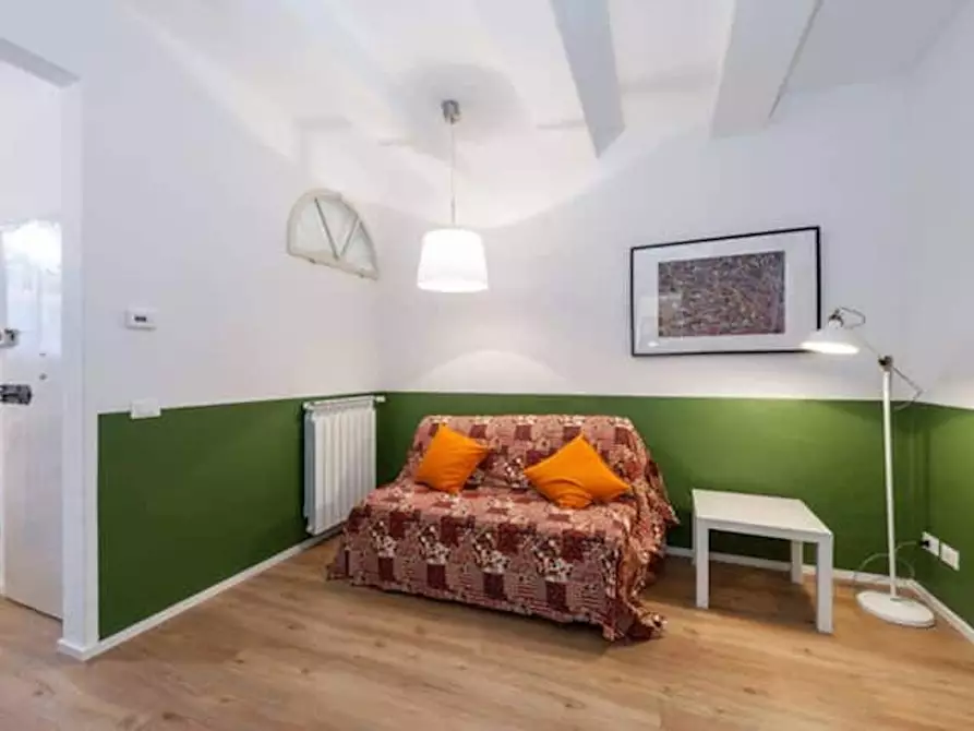 Immagine 10 di Appartamento in affitto  in Via della Mosca a Firenze