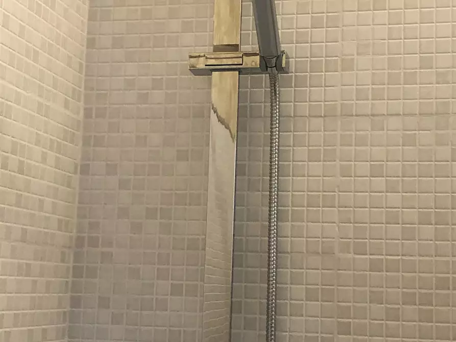 Immagine 2 di Camera in affitto  in Viale Ungheria a Torre Del Greco