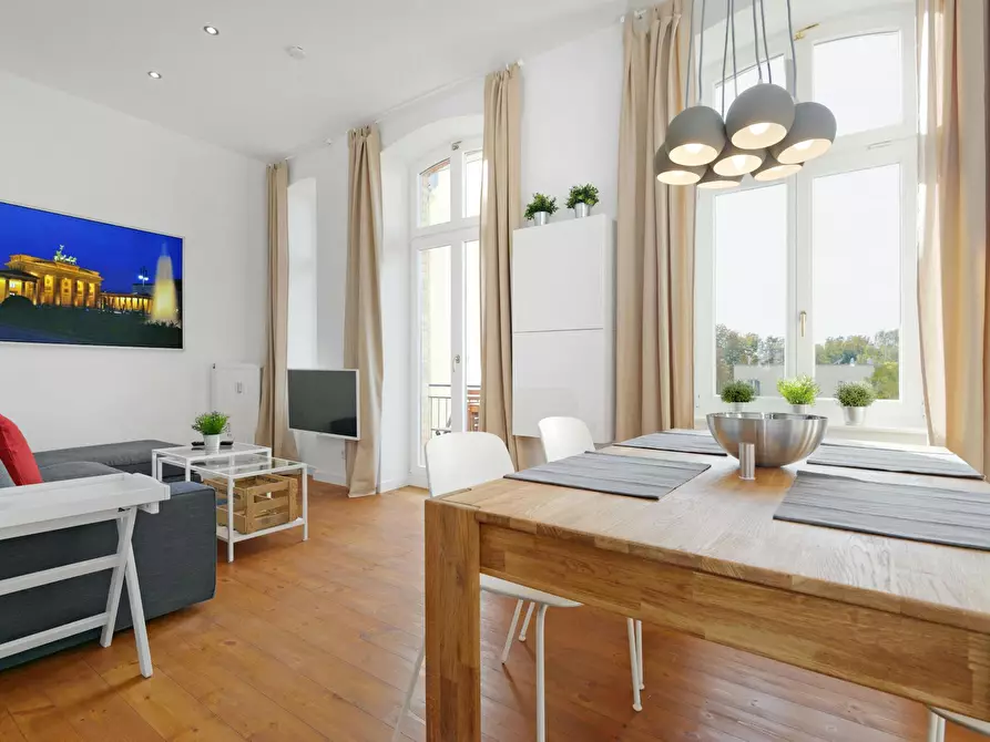 Immagine 4 di Appartamento in affitto  in Strelitzer Straße a Berlin