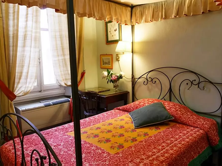 Immagine 2 di Camera in affitto  in Via Bonifacio Lupi a Firenze