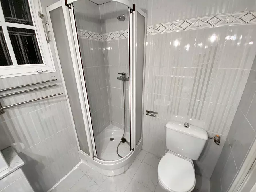 Immagine 7 di Camera in affitto  in Gran Vía de las Germanías a Valencia