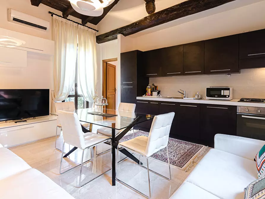 Immagine 5 di Appartamento in affitto  in Via Begatto a Bologna