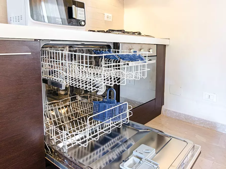 Immagine 8 di Appartamento in affitto  in Via Begatto a Bologna