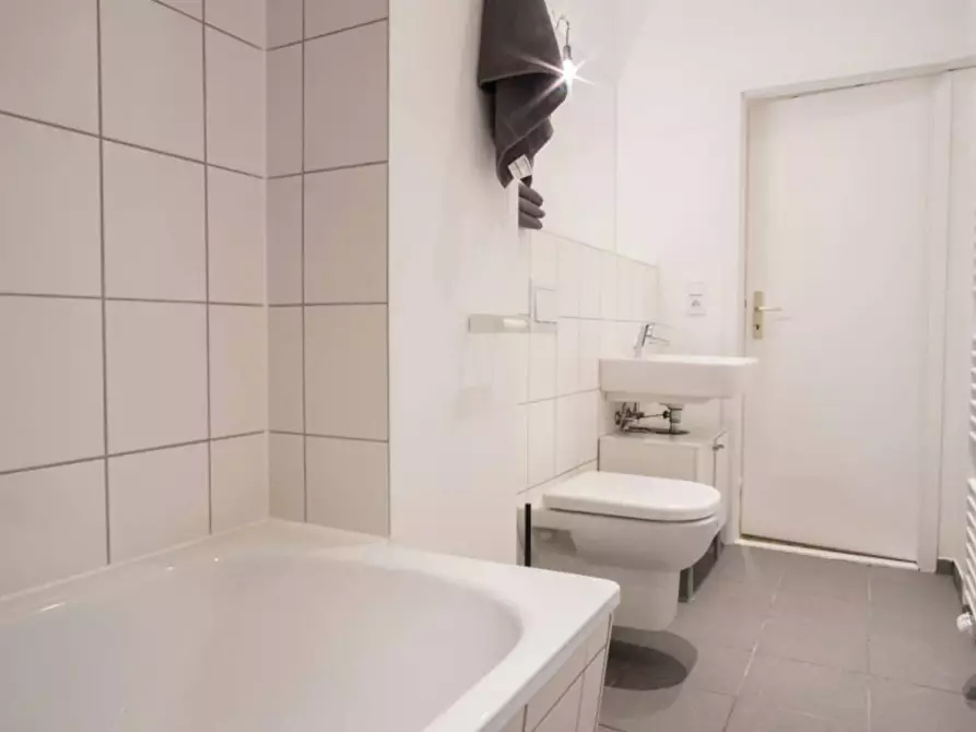 Immagine 8 di Camera in affitto  in Kiautschoustraße a Berlin