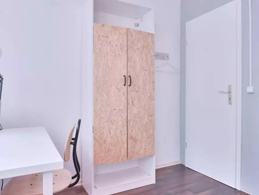 Immagine 3 di Camera in affitto  in Willmanndamm a Berlin