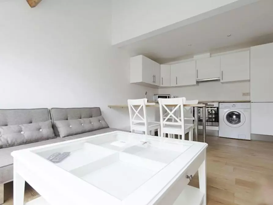 Immagine 2 di Appartamento in affitto  in Berckmansstraat a Saint-Gilles