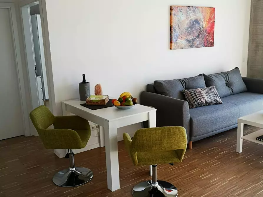 Immagine 1 di Appartamento in affitto  in Sudetenstraße a Höhenkirchen-Siegertsbrunn