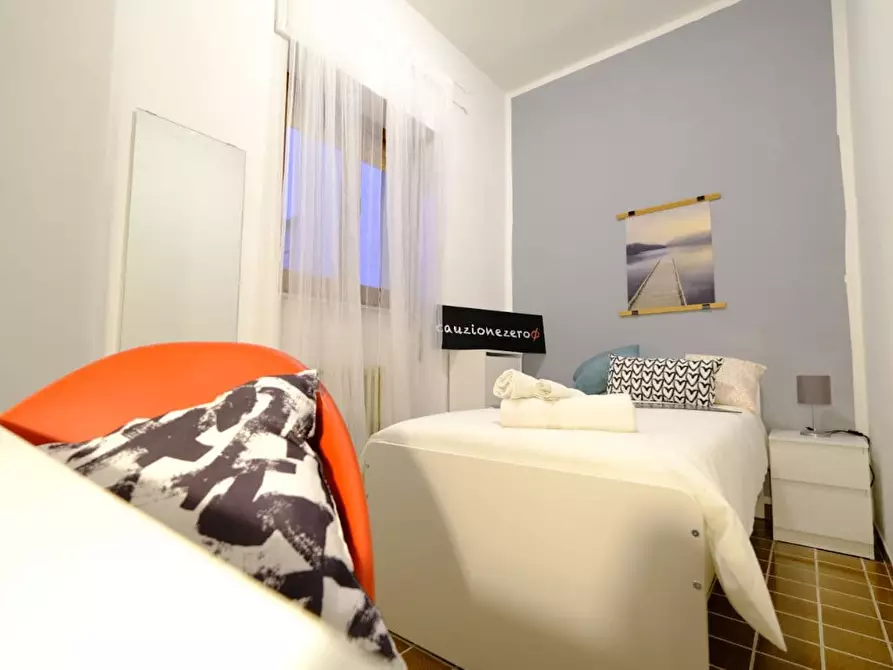 Immagine 2 di Camera in affitto  in Via Torino a Sassari