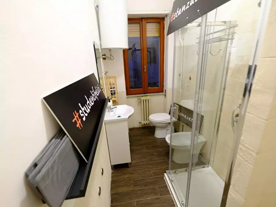 Immagine 10 di Camera in affitto  in Via Torino a Sassari