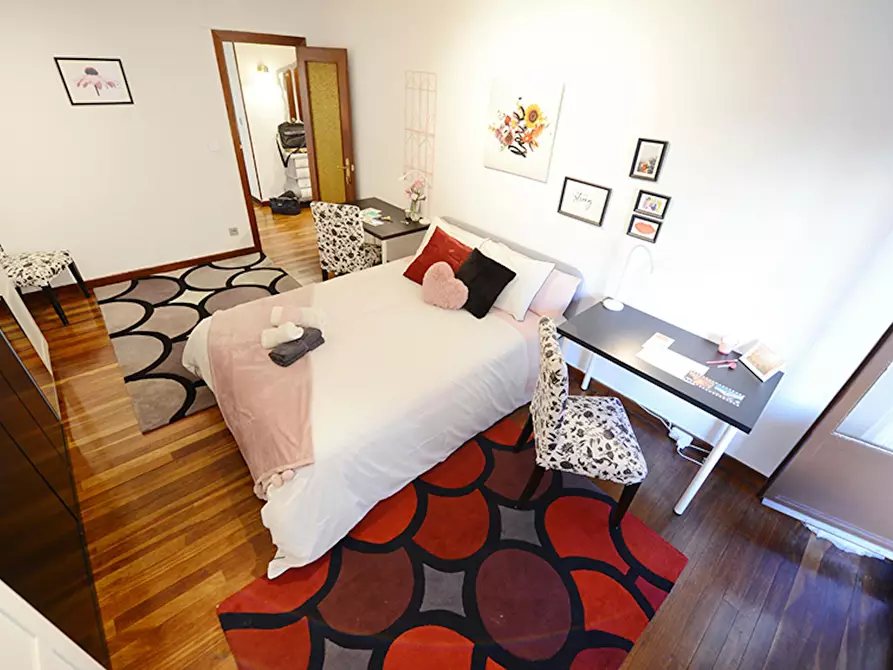 Immagine 5 di Camera in affitto  in Calle Padre Esteban Pernet a Bilbao