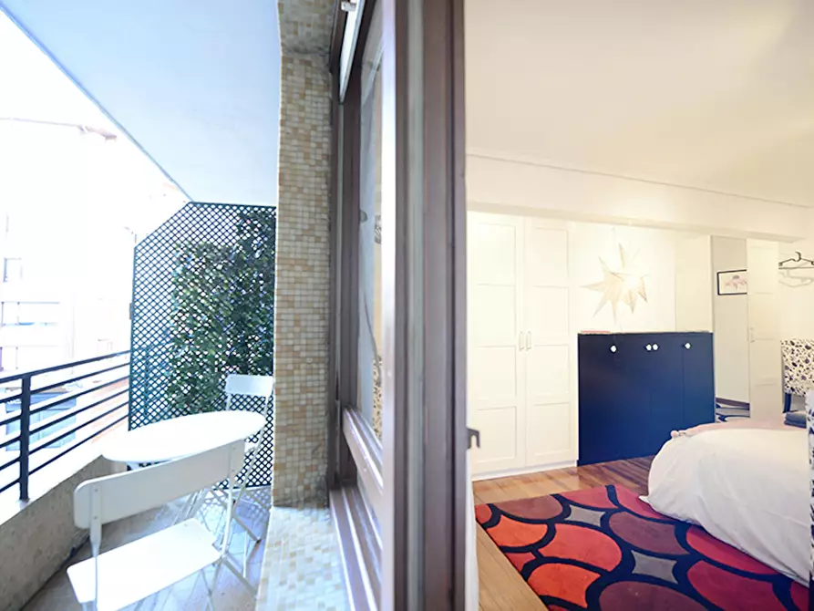 Immagine 10 di Camera in affitto  in Calle Padre Esteban Pernet a Bilbao