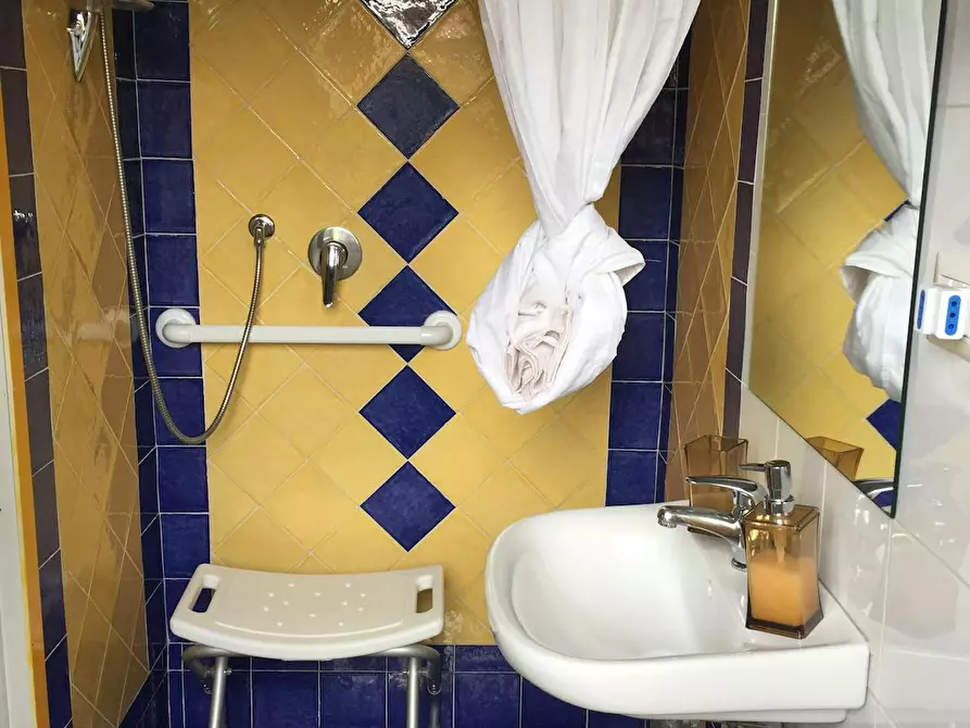 Immagine 5 di Appartamento in affitto  in Via dei Malatesta a Roma