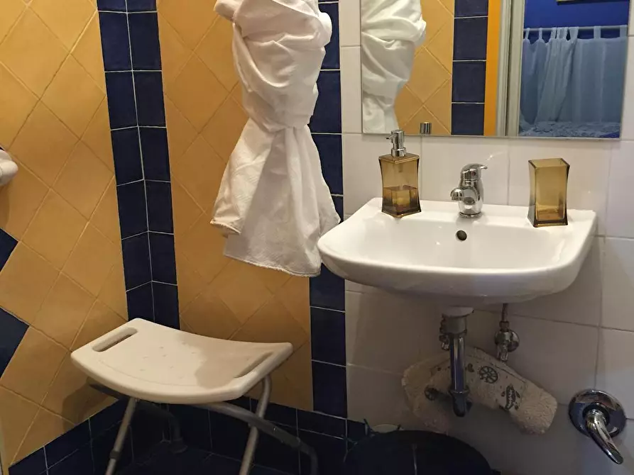 Immagine 6 di Appartamento in affitto  in Via dei Malatesta a Roma