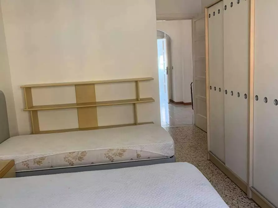 Immagine 3 di Camera condivisa in affitto  in Via Augusto Murri a Roma