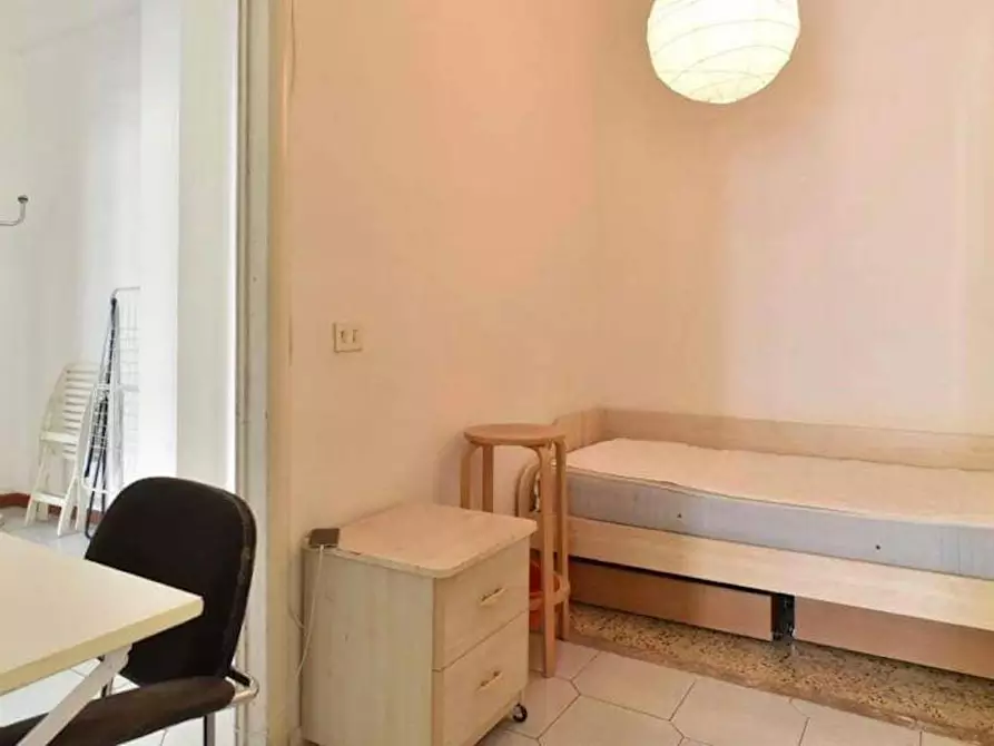 Immagine 9 di Camera condivisa in affitto  in Via Augusto Murri a Roma