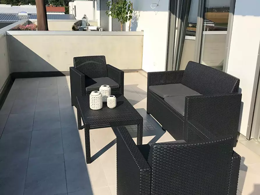 Immagine 1 di Casa indipendente in affitto  in Sudetenstraße a Höhenkirchen-Siegertsbrunn