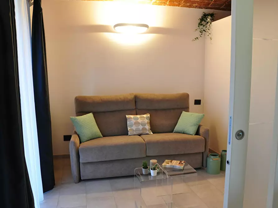 Immagine 4 di Appartamento in affitto  in Via Santa Chiara a Torino