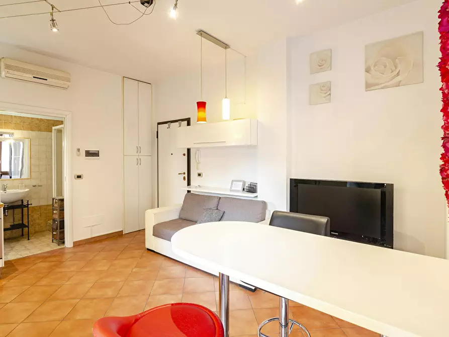 Immagine 2 di Appartamento in affitto  in Via San Donato a Bologna