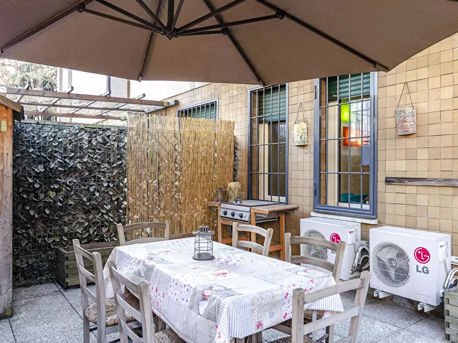 Immagine 10 di Appartamento in affitto  in Via San Donato a Bologna