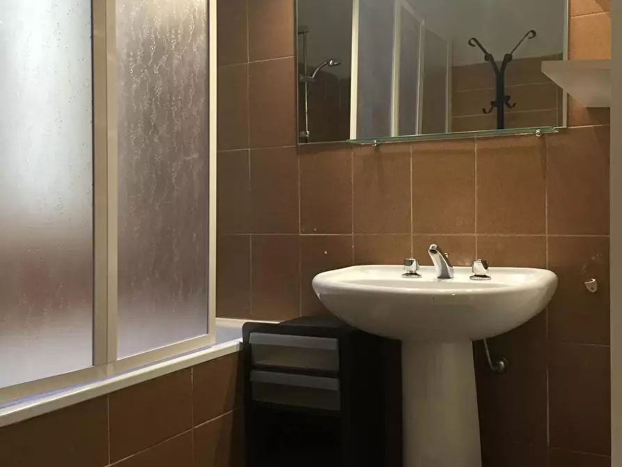 Immagine 3 di Camera condivisa in affitto  in Viale Giuseppe Mazzini a Firenze