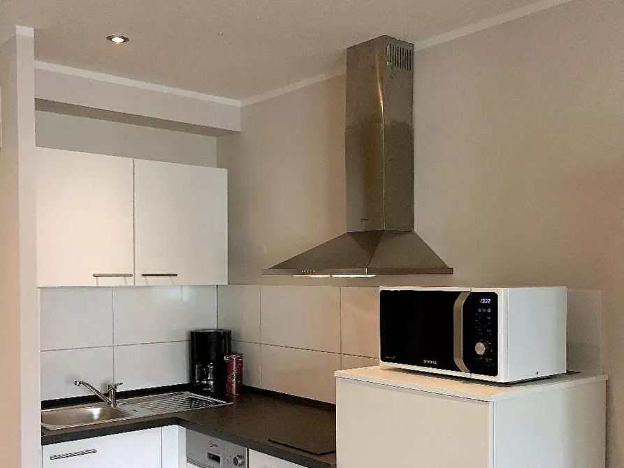 Immagine 3 di Appartamento in affitto  in Glockenstraße a Düsseldorf