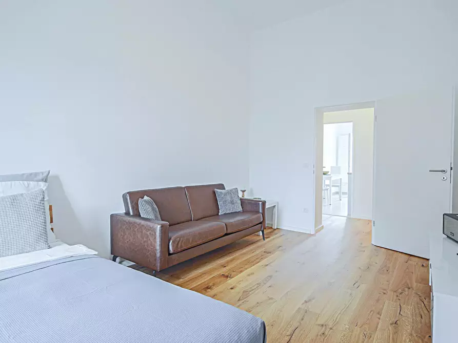 Immagine 9 di Appartamento in affitto  in Hoffeldstraße a Düsseldorf