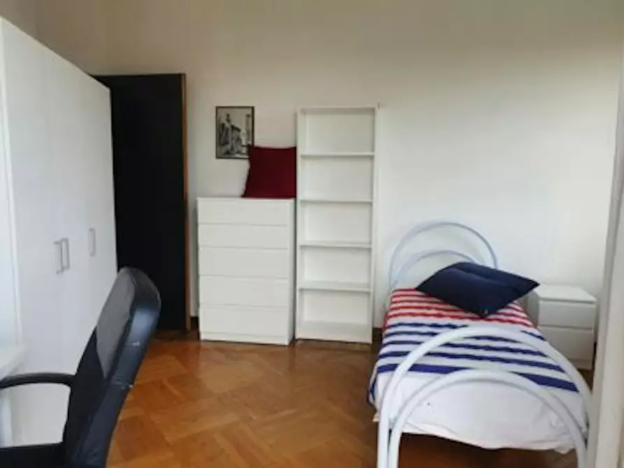 Immagine 2 di Camera in affitto  in Corso Eusebio Giambone a Torino