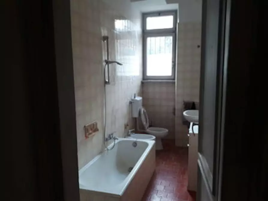 Immagine 10 di Camera in affitto  in Corso Inghilterra a Torino