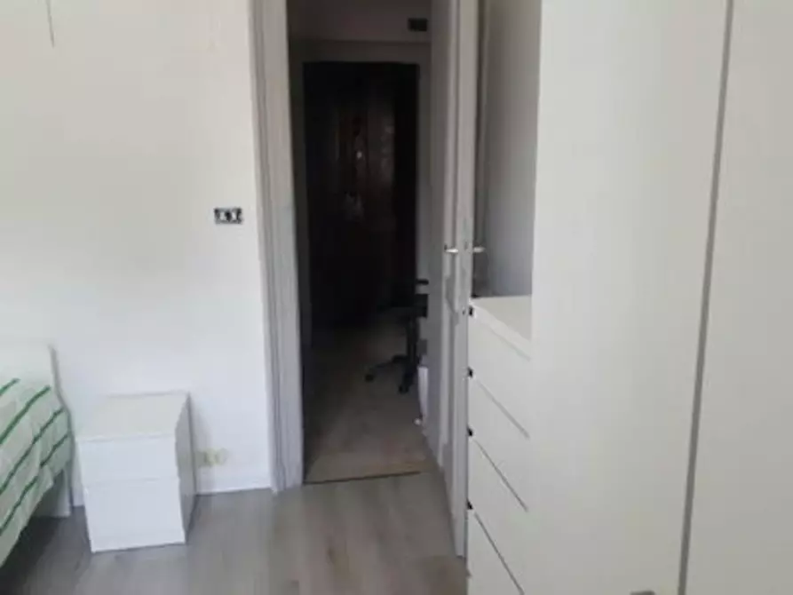 Immagine 6 di Camera in affitto  in Corso Inghilterra a Torino