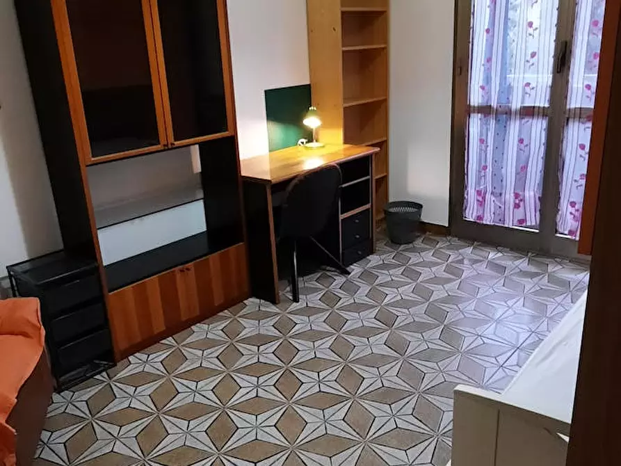 Immagine 2 di Camera in affitto  in Via Giovanni Roveda a Torino