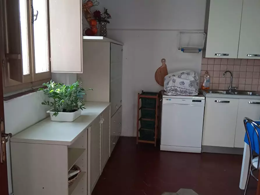 Immagine 4 di Camera in affitto  in Via Pana a Faenza