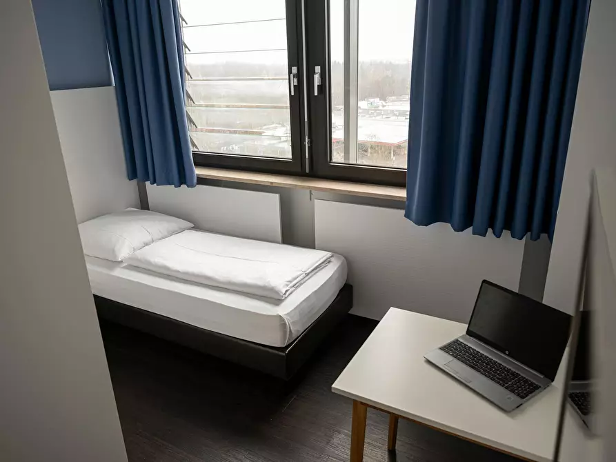 Immagine 1 di Appartamento in affitto  in Triebstraße a München