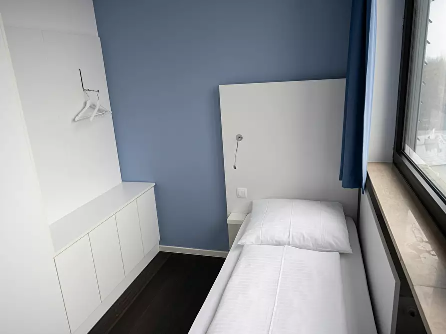 Immagine 5 di Appartamento in affitto  in Triebstraße a München