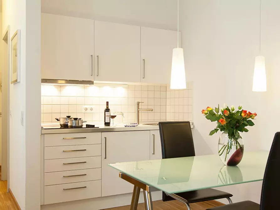 Immagine 2 di Appartamento in affitto  in Friesenwall a Köln