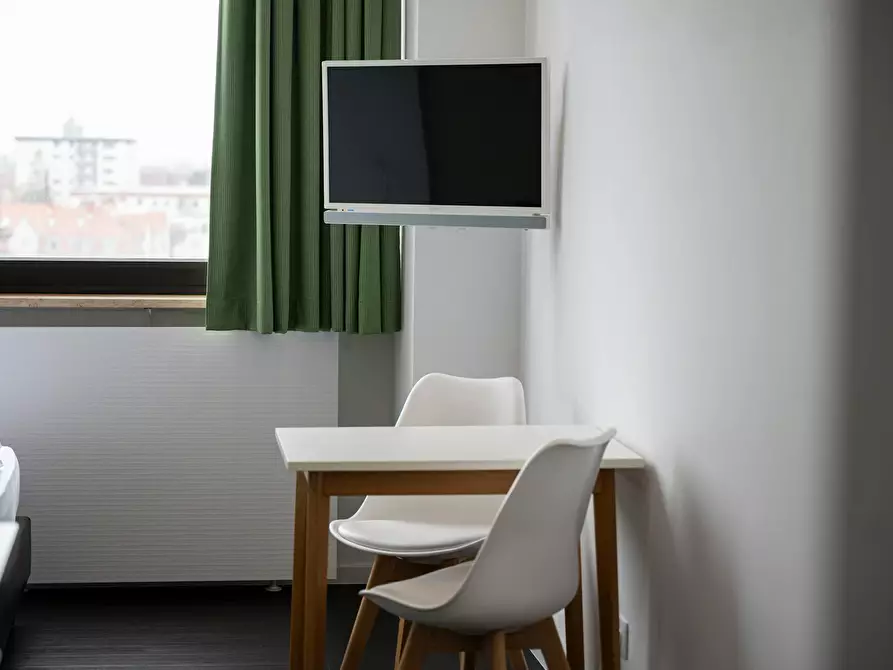 Immagine 6 di Appartamento in affitto  in Triebstraße a München