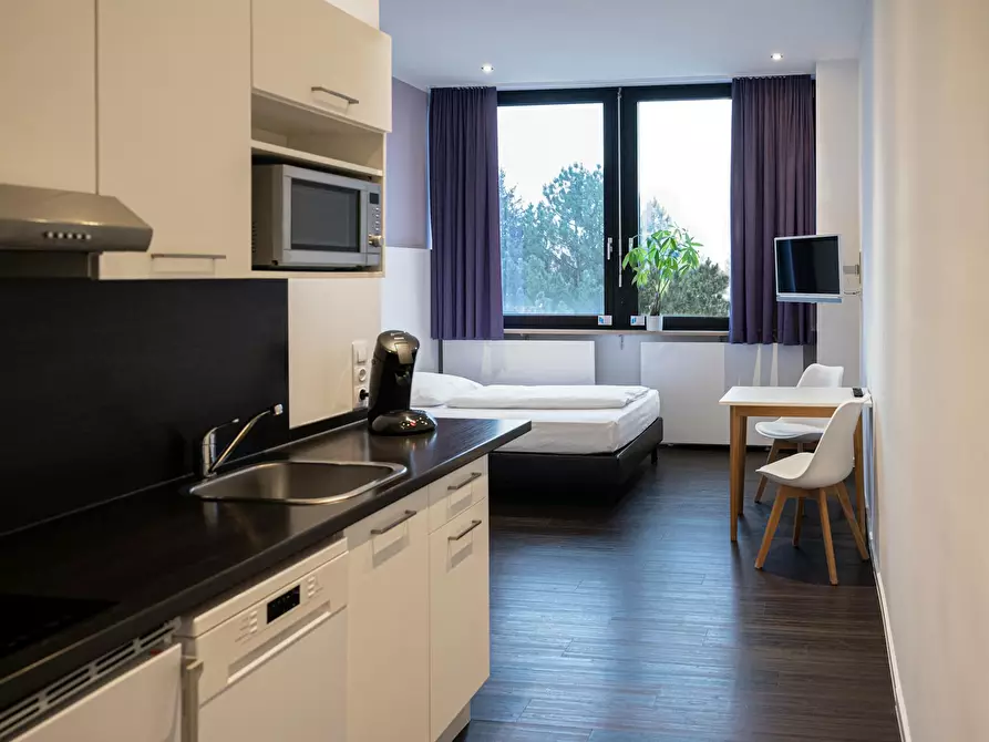 Immagine 3 di Appartamento in affitto  in Triebstraße a München