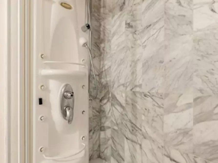 Immagine 6 di Appartamento in affitto  in Via Fiesolana a Firenze