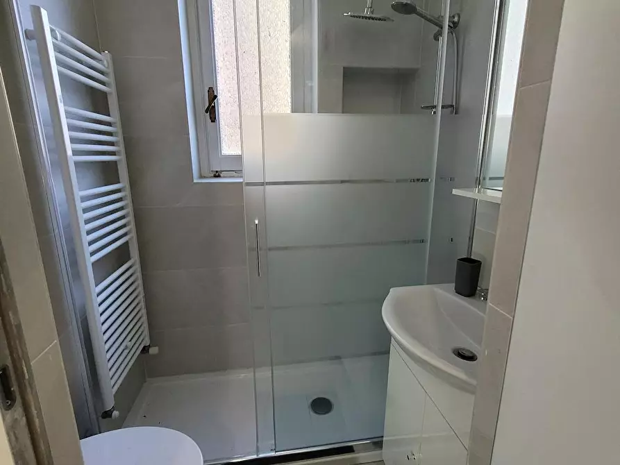 Immagine 7 di Camera in affitto  in Via Antonio Cecchi a Torino