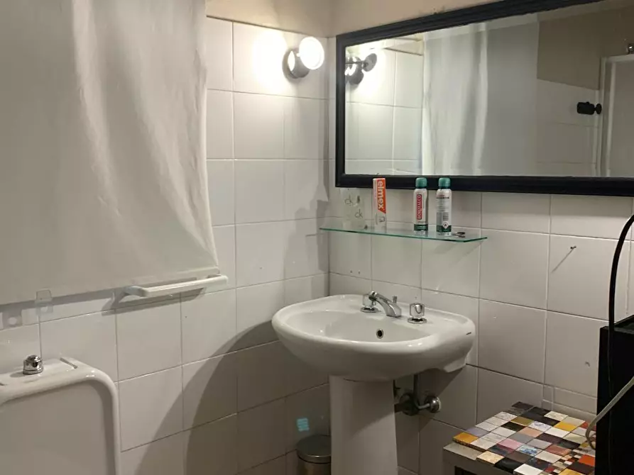 Immagine 9 di Camera in affitto  in Viale Giuseppe Mazzini a Firenze