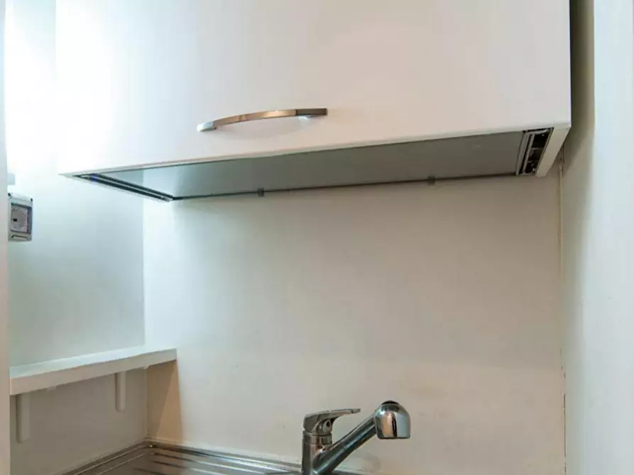 Immagine 6 di Camera in affitto  in Viale dello Scalo San Lorenzo a Roma