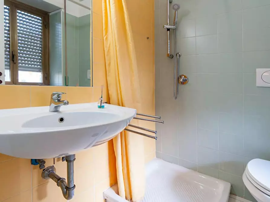 Immagine 4 di Camera in affitto  in Viale dello Scalo San Lorenzo a Roma