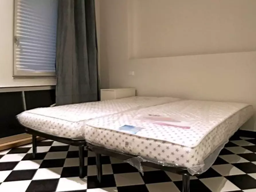 Immagine 7 di Appartamento in affitto  in Via Chioggia a Milano