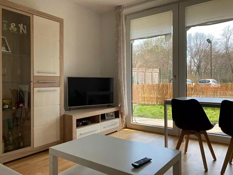 Immagine 3 di Appartamento in affitto  in Alfred-Kowalke-Straße a Berlin
