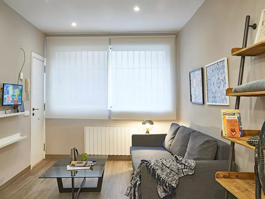 Immagine 9 di Appartamento in affitto  in Carrer del Vallès a Barcelona