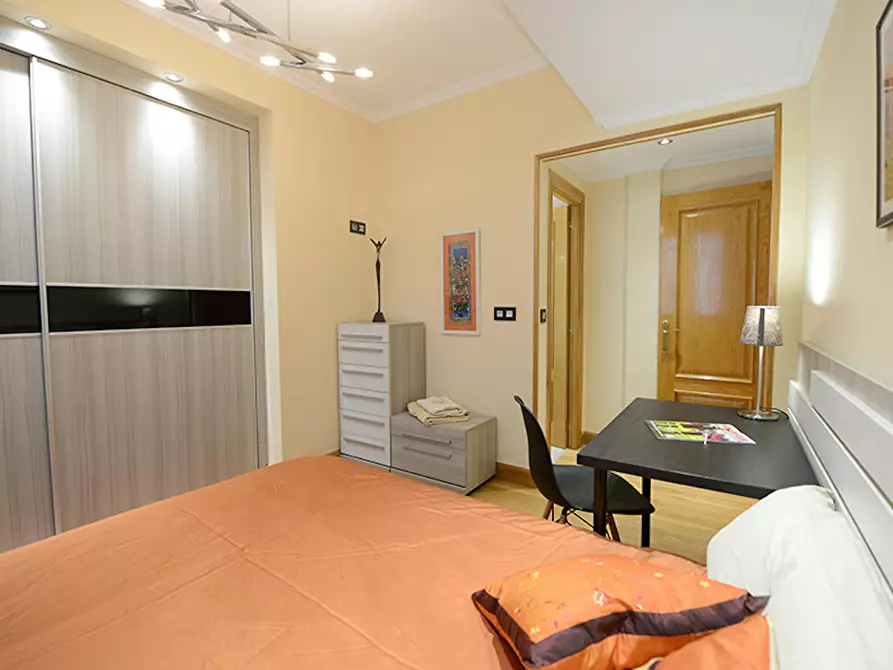 Immagine 7 di Camera in affitto  in Allende auzoa a Bilbao