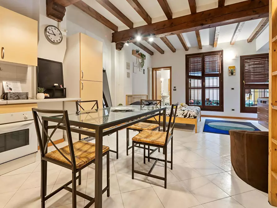 Immagine 7 di Appartamento in affitto  in Via Centotrecento a Bologna