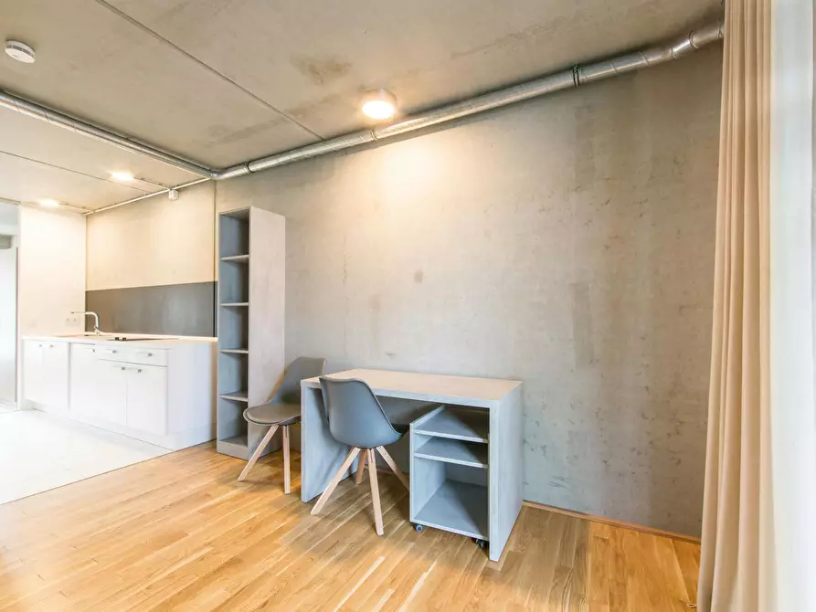 Immagine 2 di Appartamento in affitto  in Deulstraße a Berlin
