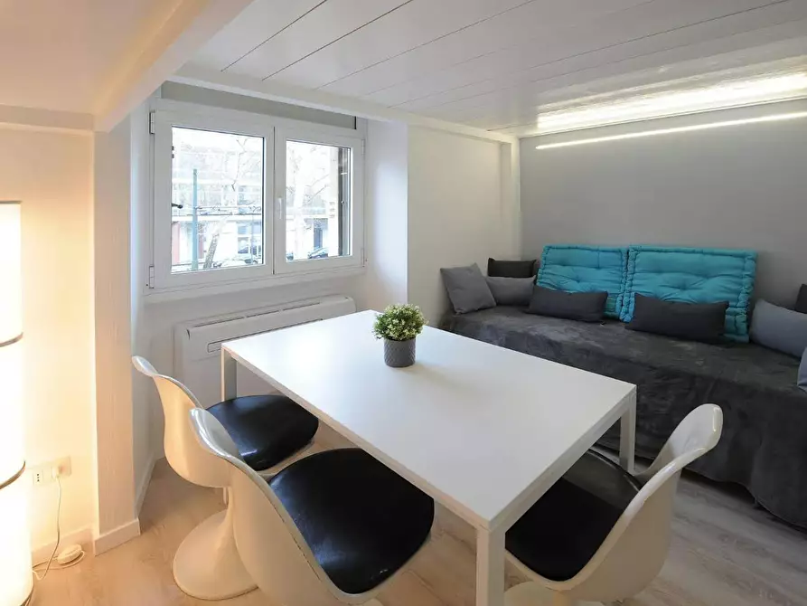 Immagine 4 di Appartamento in affitto  in Viale Certosa a Milano