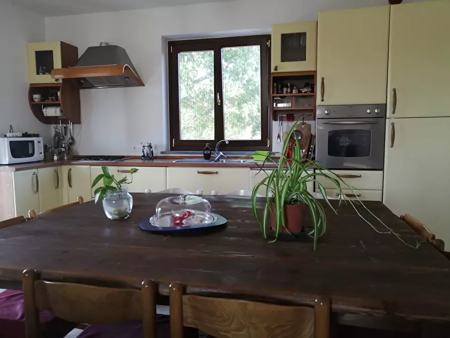 Immagine 5 di Camera in affitto  in Via del Mazzucco a Mondovì