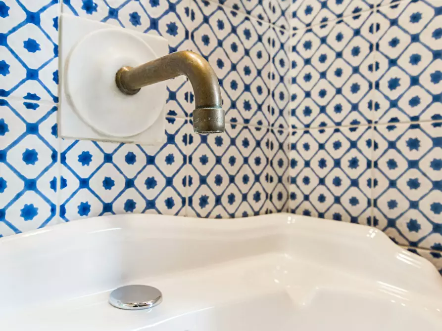 Immagine 10 di Appartamento in affitto  in Via di San Niccolò a Firenze